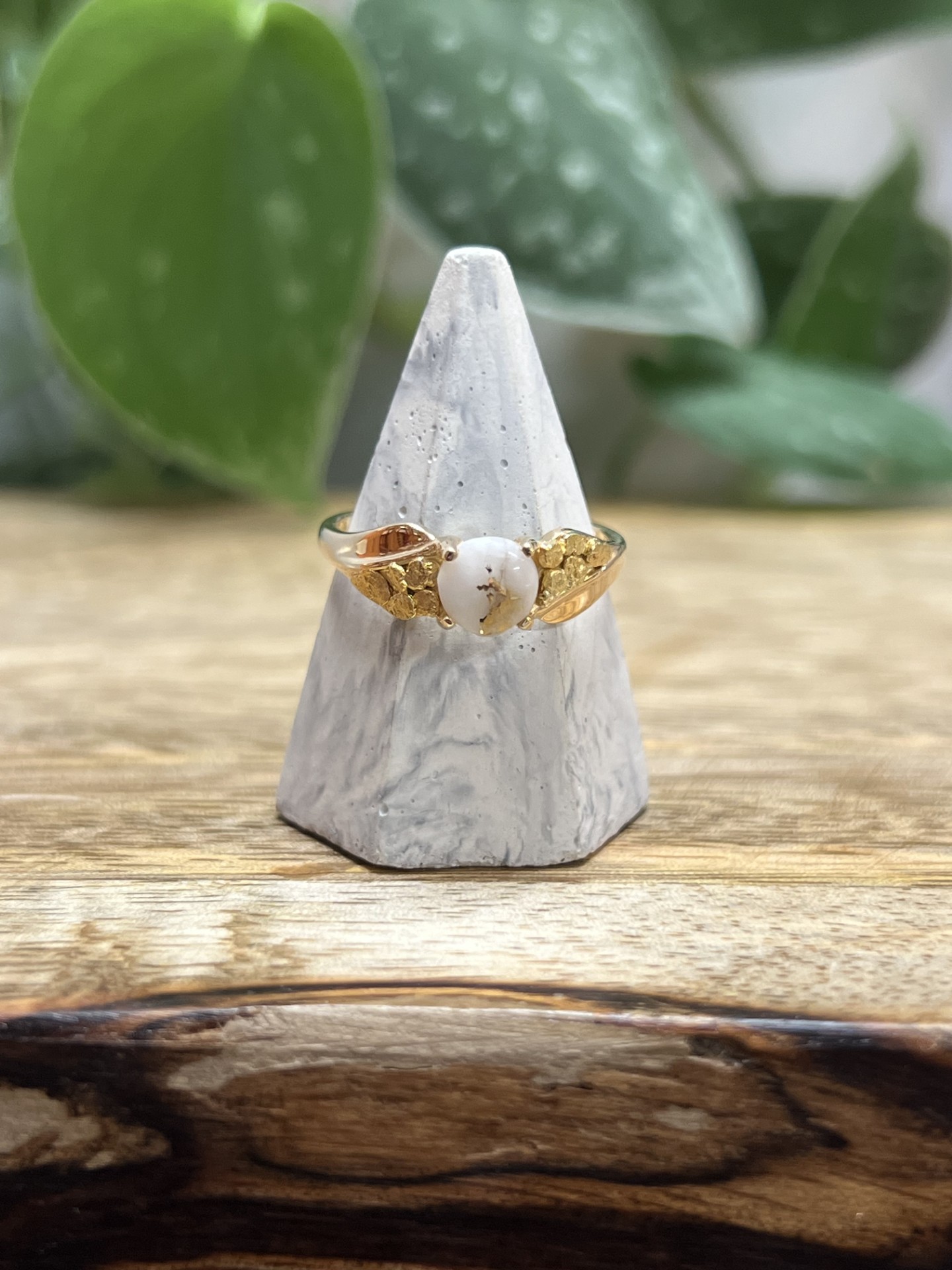 Gold in Quartz Ring – Lady RLDL14Q6MM