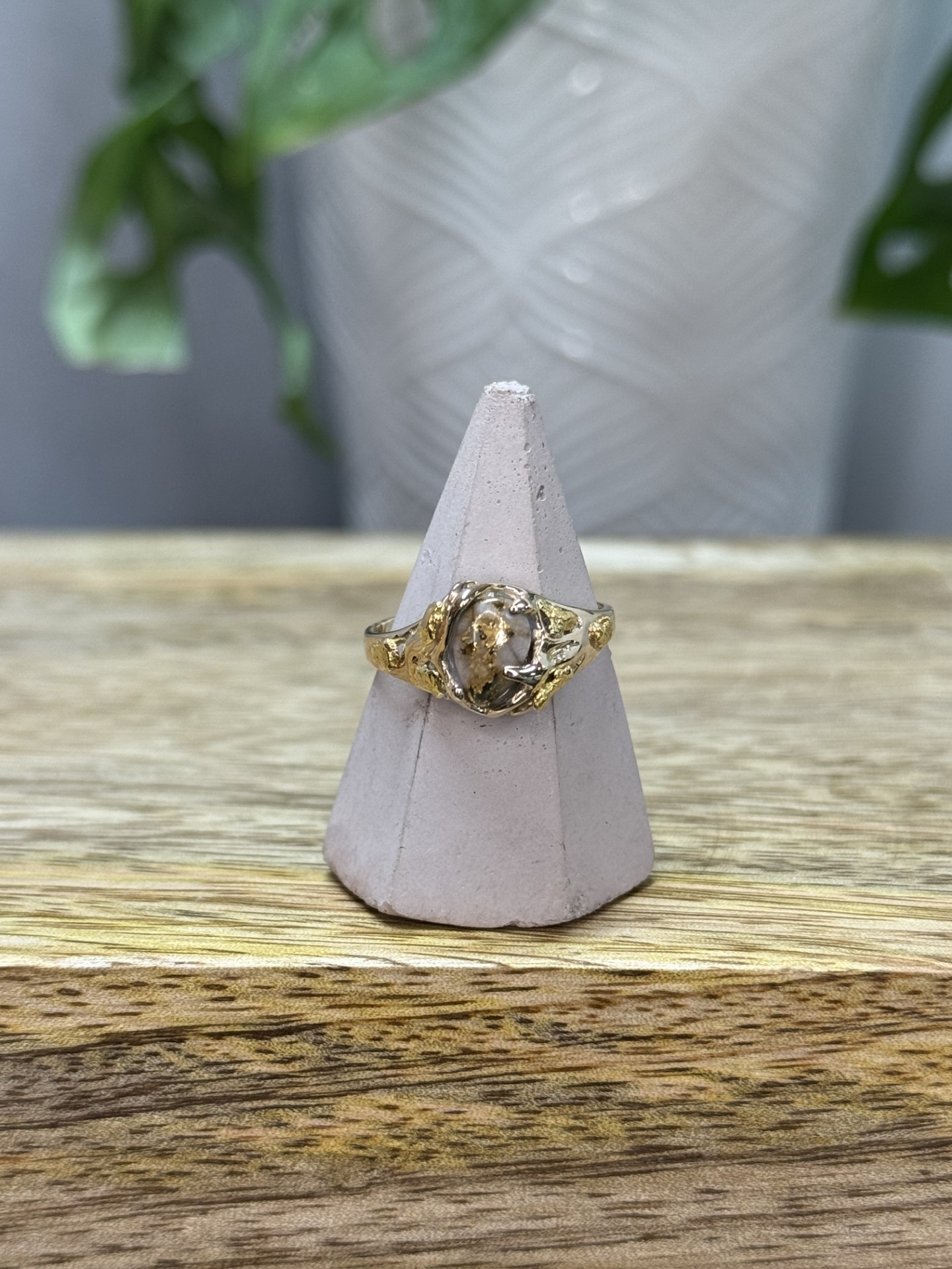 Gold in Quartz with Natural Gold Nuggets 14kt Gold Ring – Lady RL659Q