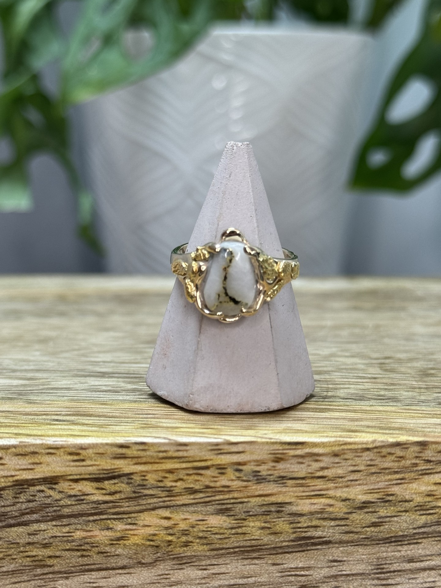 Gold in Quartz with Natural Gold Nuggets 14kt Gold Ring – Lady RL964Q