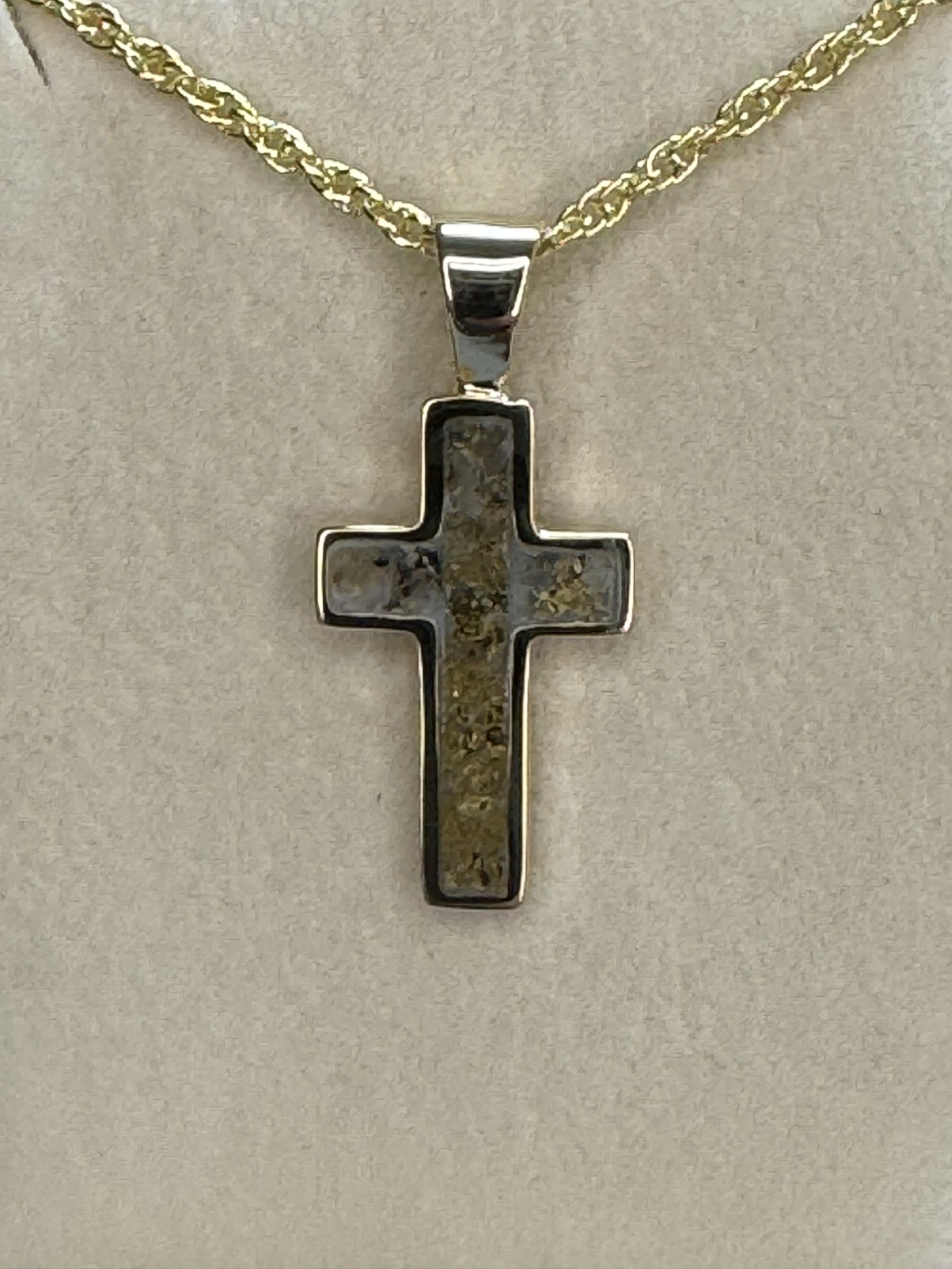 Gold in Quartz Cross Pendant PCR20QX