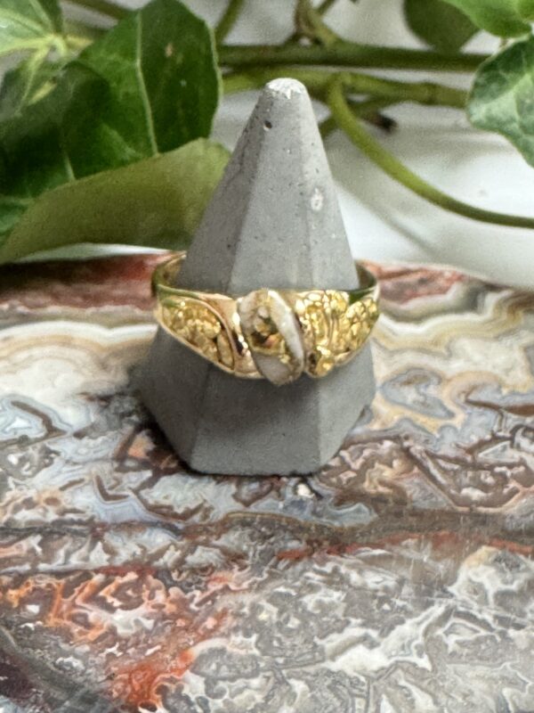 Natural Gold in Quartz Natural Nugget Ring - Man's RM487Q