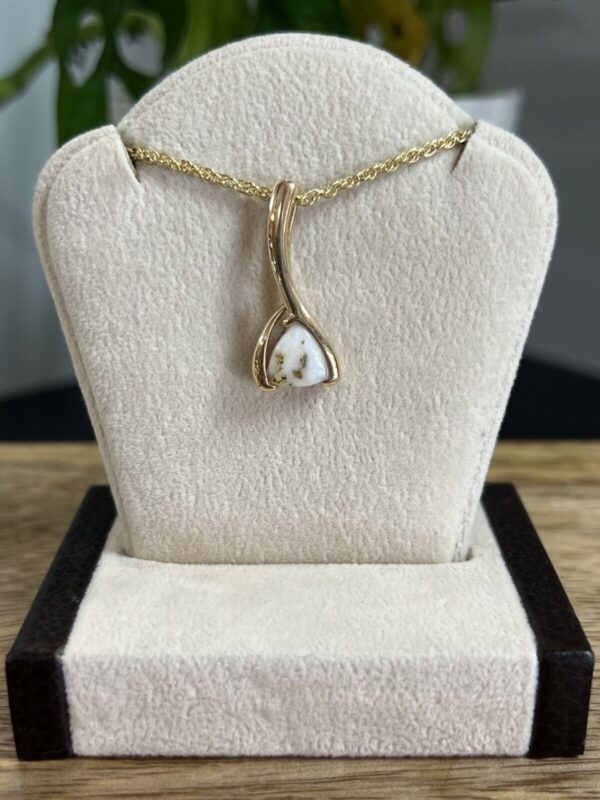 Gold in Quartz Pendant PN766QX - Image 2