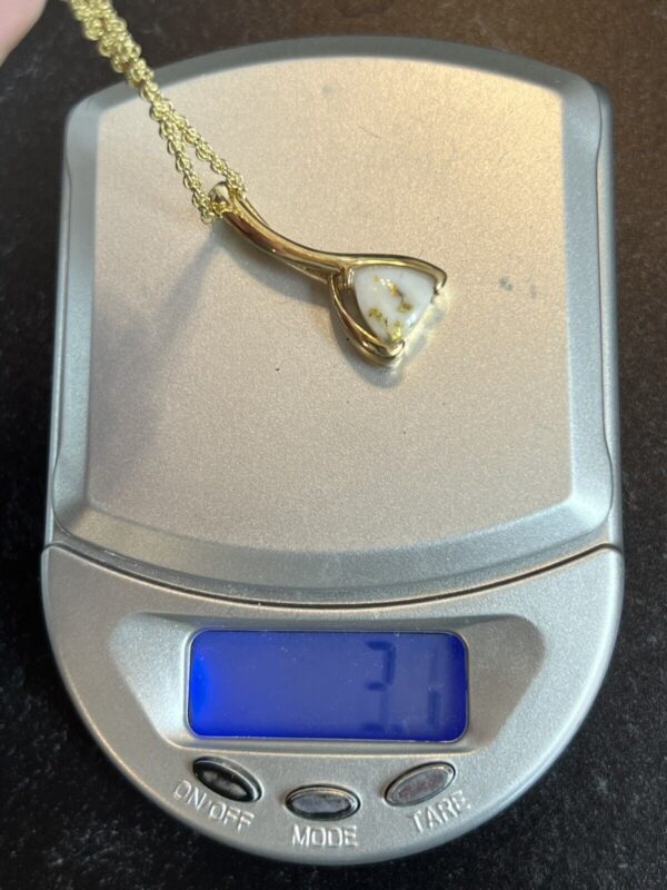Gold in Quartz Pendant PN766QX - Image 6