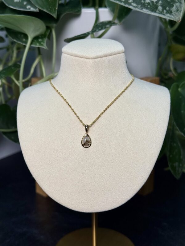Gold in Quartz Pendant PN442QX - Image 2