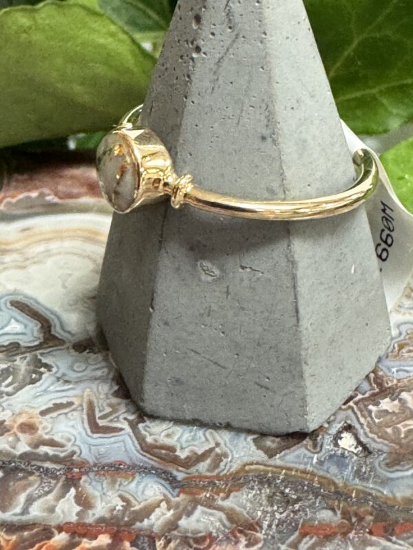 Gold in Quartz Ring with Natural Gold Ring RL680Q - Image 3